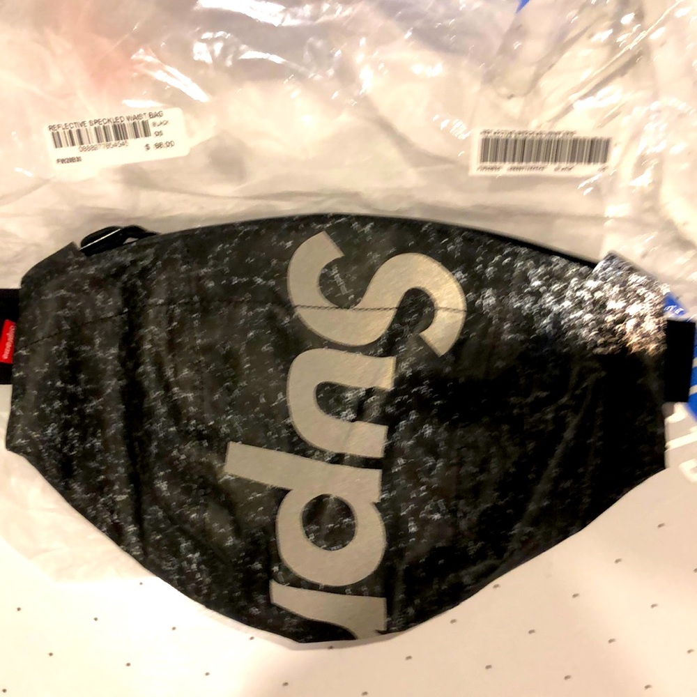 Fanny pack water proof SUPREME